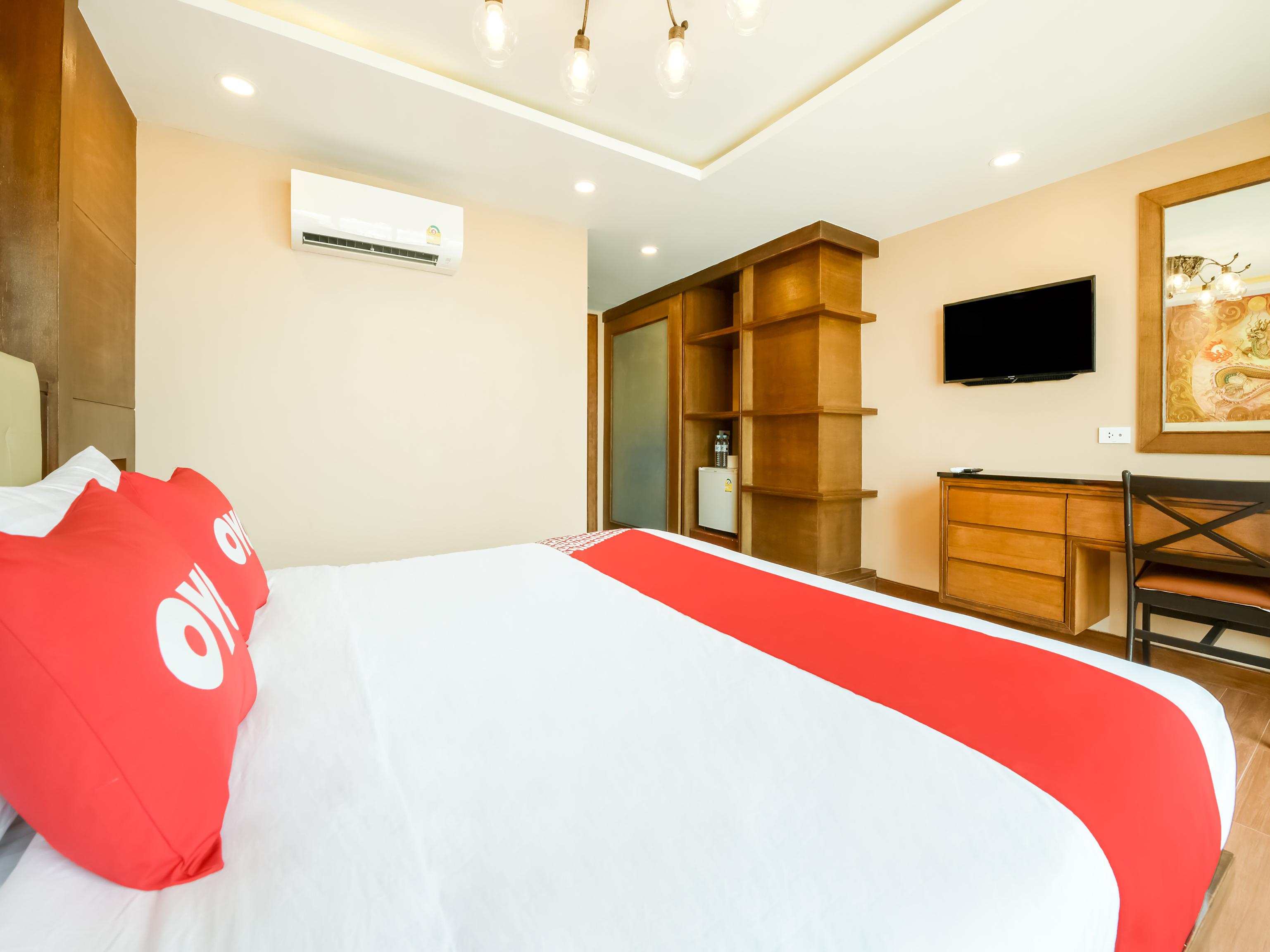 Super Oyo 458 Nakorn Siam Boutique Hotel Pattaya Ngoại thất bức ảnh