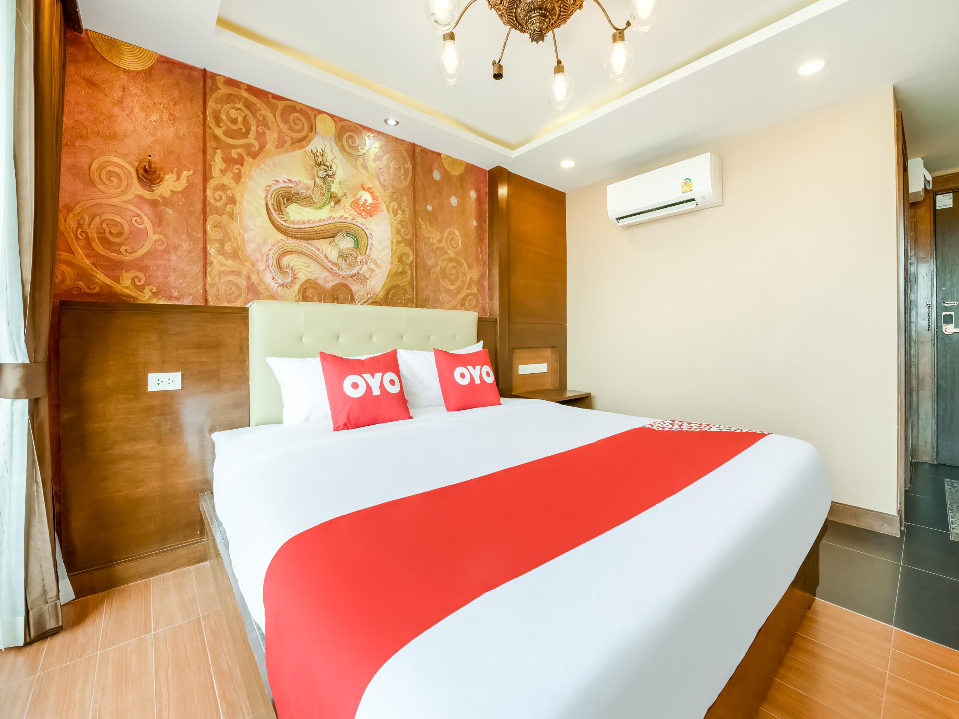 Super Oyo 458 Nakorn Siam Boutique Hotel Pattaya Ngoại thất bức ảnh